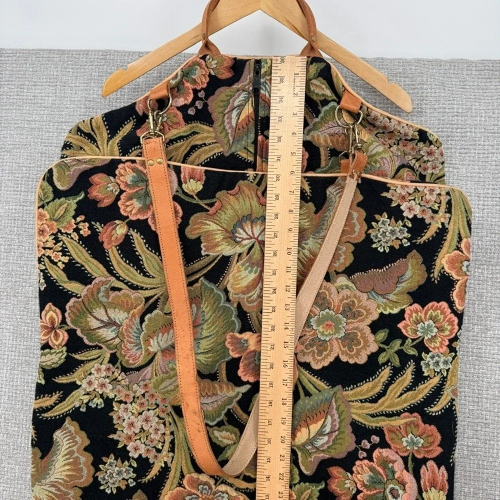 Accessories Unlimited vintage accessories